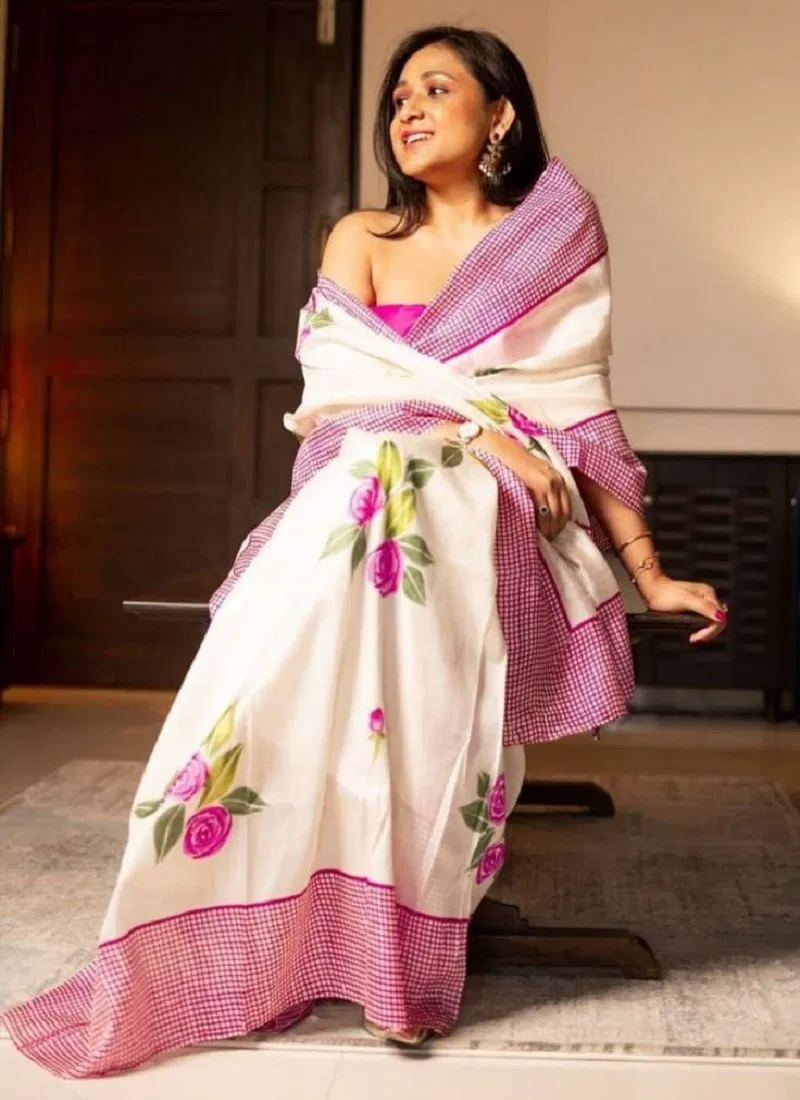 MG 512 Plain Linen Digital Printed Designer Saree Wholesalers In Delhi
